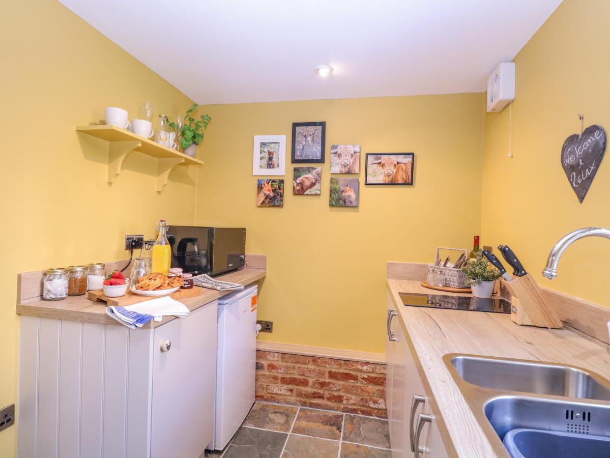 The Forge Villa Stowmarket Exteriör bild